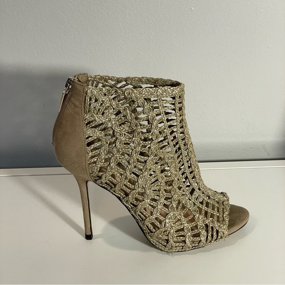 Zara Tan Braided Crochet Open Toe Stiletto Heel Zip Ankle Bootie Sz 39 US 8 - Picture 3 of 12